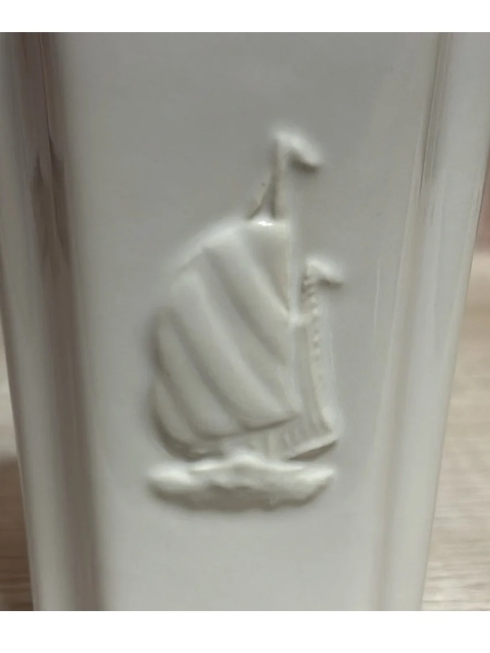 Vintage ceramic Nautica bathroom set toothbrush holder and soap dish - Picture 2 of 7